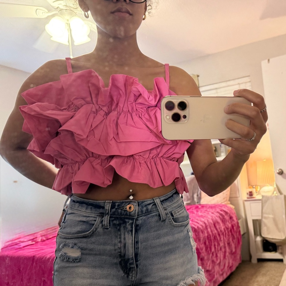SHEIN Pink Ruffled Crop Top